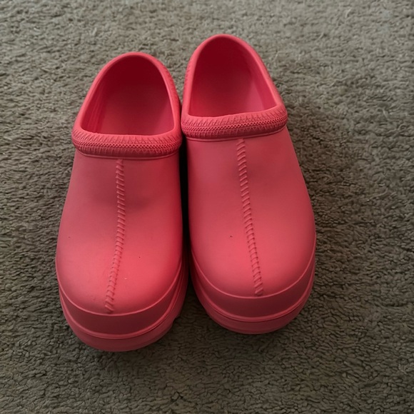 Tasman X Waterproof Clog - Picture 2 of 5
